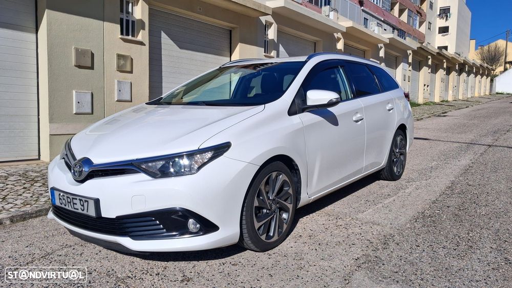 Toyota Auris Touring Sports 1.4 D-4D Comfort - 4