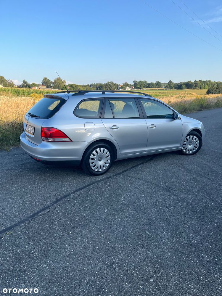 Volkswagen Golf 1.6 Comfortline - 5