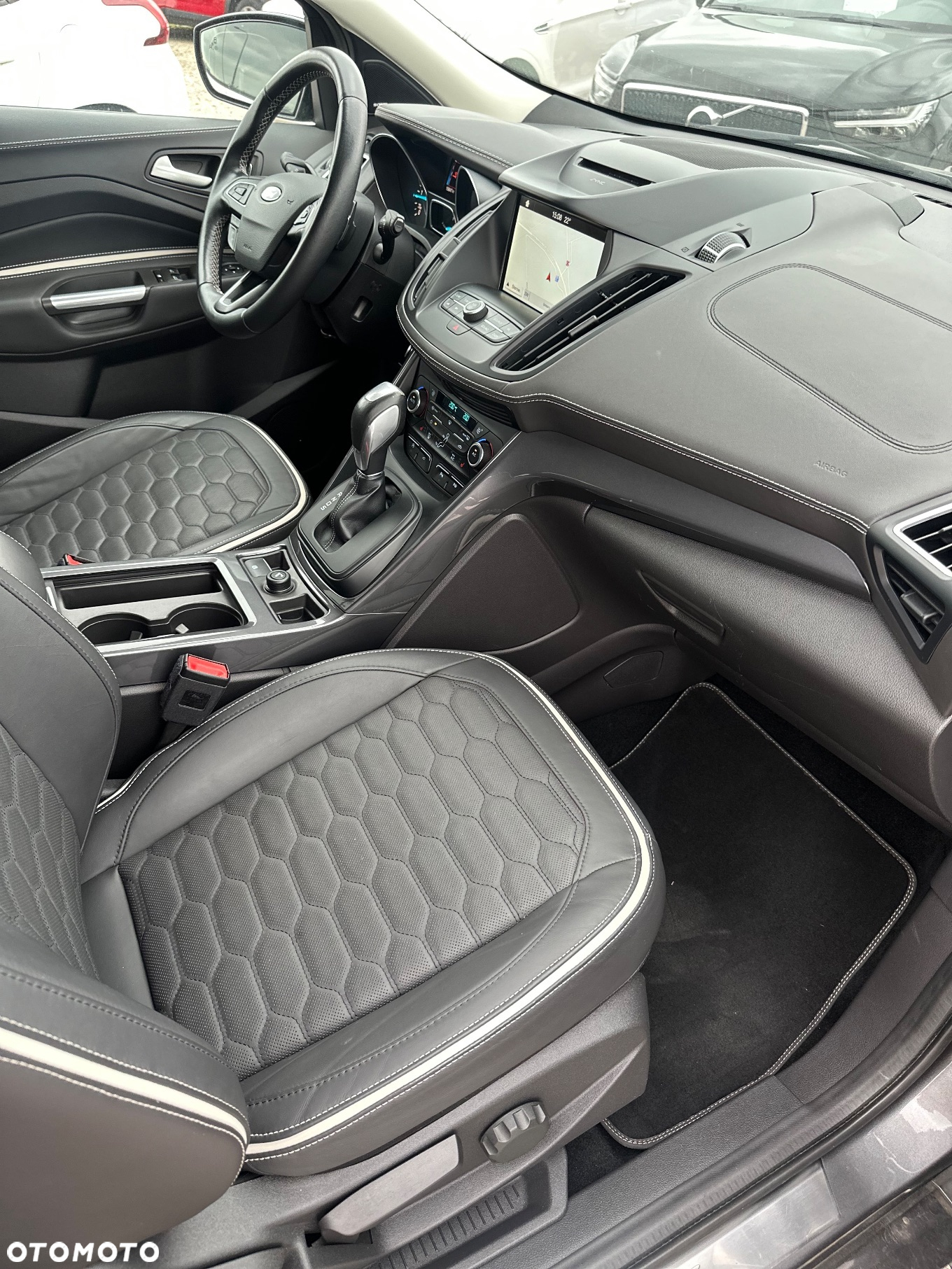 Ford Kuga 2.0 TDCi 4x4 Vignale - 7
