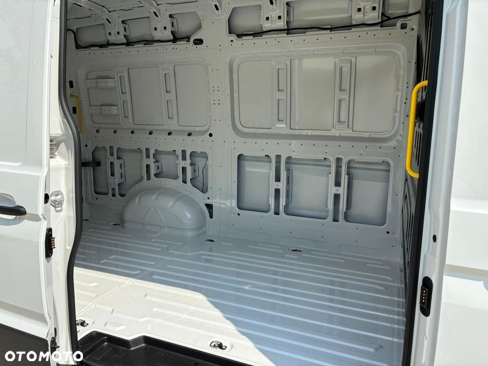 Volkswagen Crafter 35 Furgon AUTOMAT/L3H3, 2.0TDI 177KM, Wysoki dach, r.o. 3640 - 13