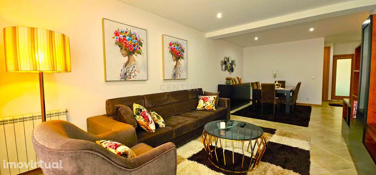 Apartamento com Três Quartos em Barqueiros, como Novo - Grande imagem: 4/41