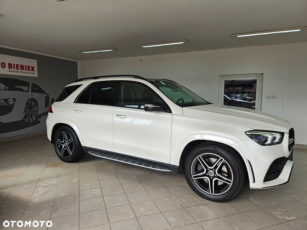 Mercedes-Benz GLE 300 d 4-Matic - 3