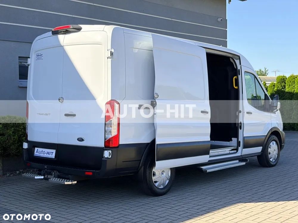 Ford Transit - 12