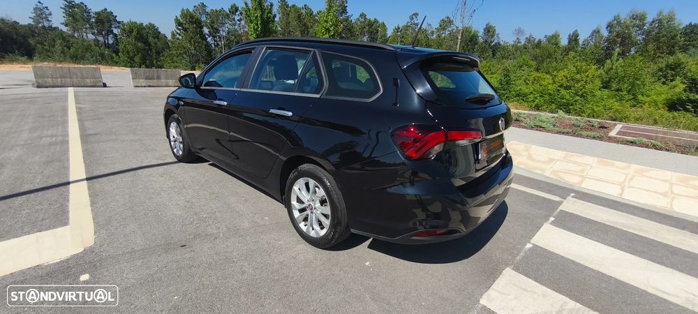 Fiat Tipo Station Wagon 1.3 M-Jet Lounge Tech - 5