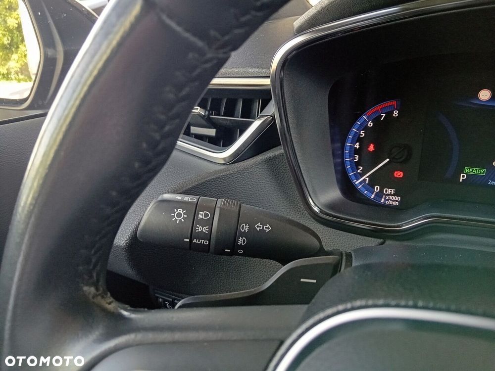 Toyota Corolla 2.0 Hybrid Comfort - 19
