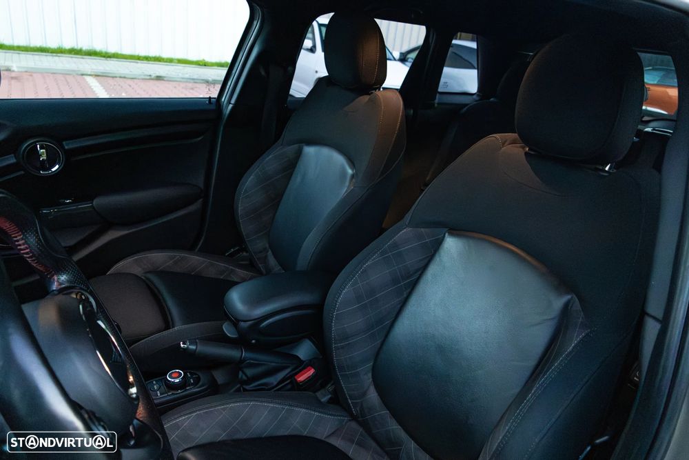 MINI 5 Portas One D - 21