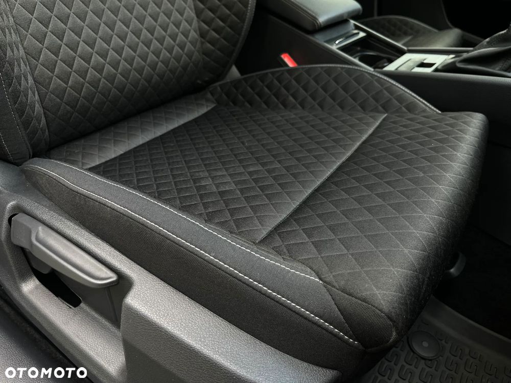 Skoda Superb 2.0 TDI SCR Ambition DSG - 35