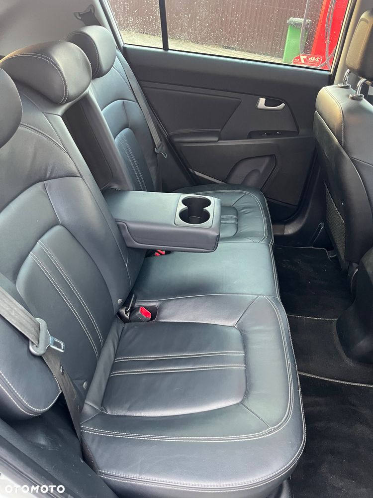 Kia Sportage 2.0 CRDI L AWD - 6