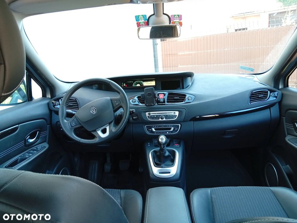 Renault Grand Scenic TCe 130 Dynamique - 12