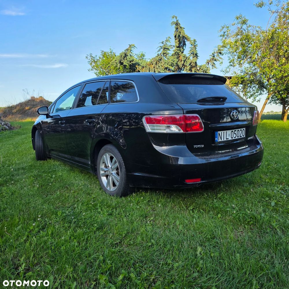 Toyota Avensis 1.8 Sol plus - 5