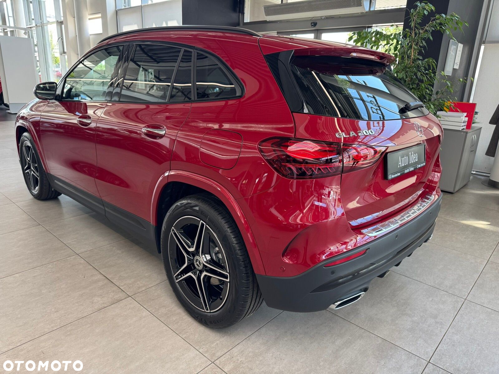 Mercedes-Benz GLA 200 - 5