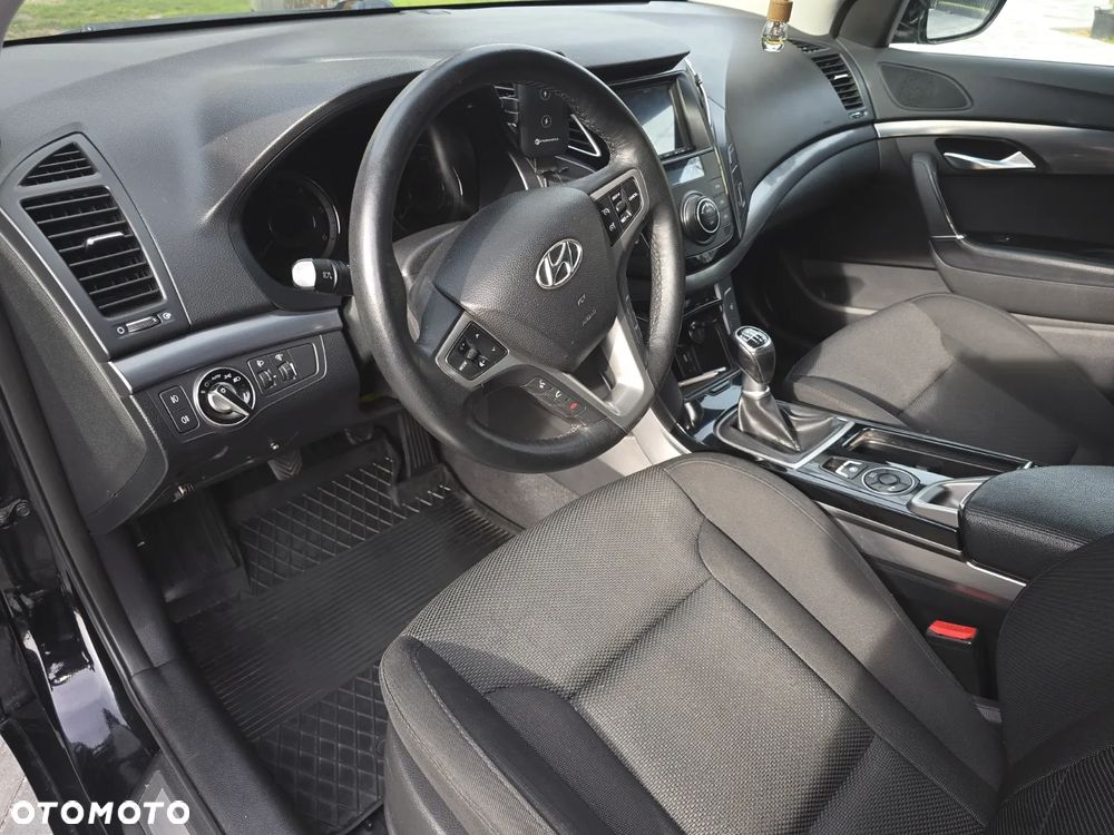 Hyundai i40 Kombi 1.7 CRDi Classic - 18