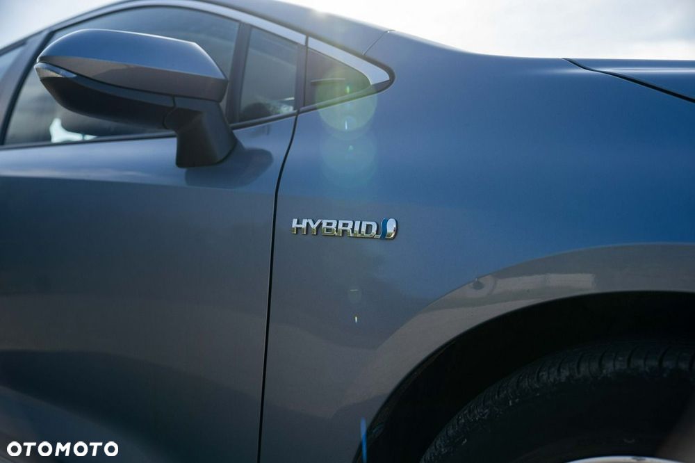 Toyota Corolla 1.8 Hybrid Comfort - 17