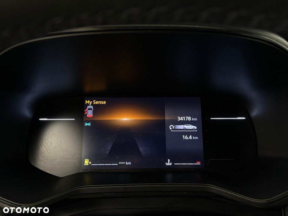 Renault Clio - 12