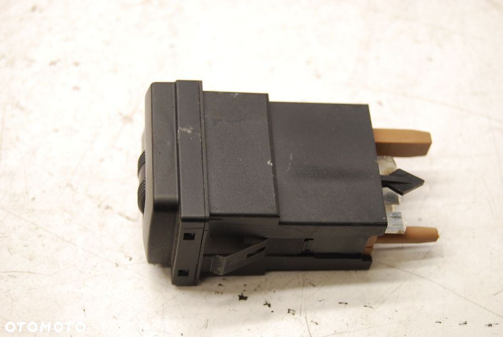 PRZEŁĄCZNIK WŁĄCZNIK GRZANIA FOTELA 8L0963563A AUDI A3 8L 8L0963563C - 2