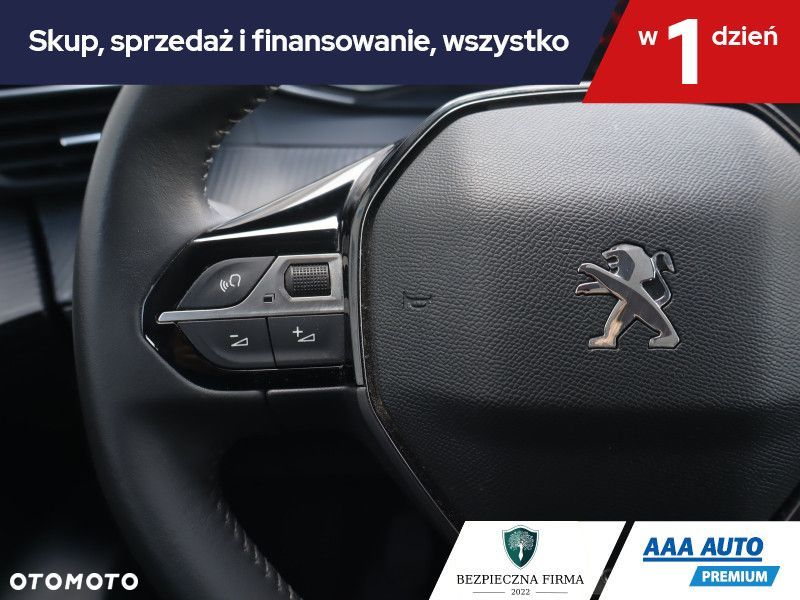 Peugeot 208 - 19