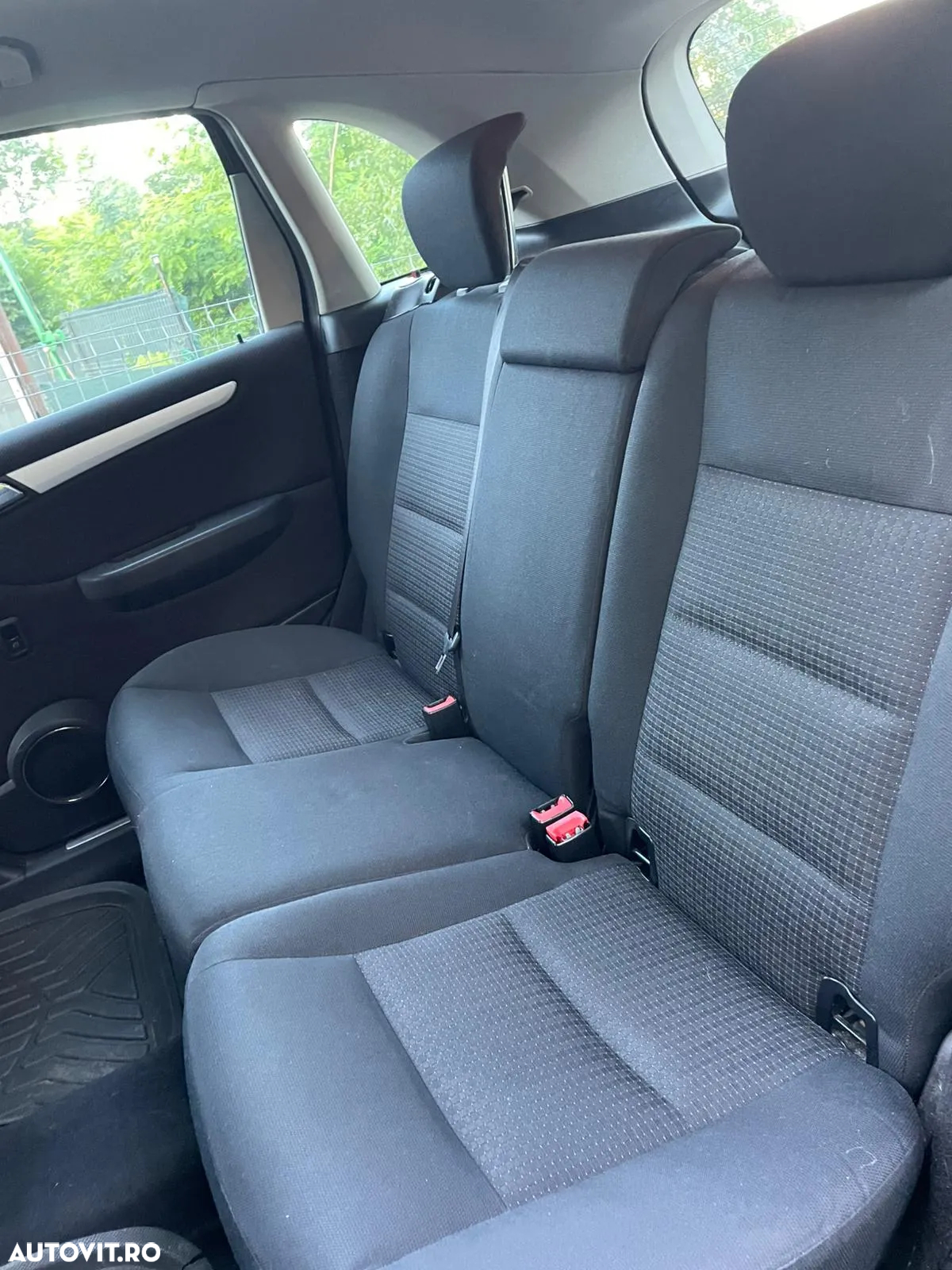 Mercedes-Benz B 200 CDI - 8