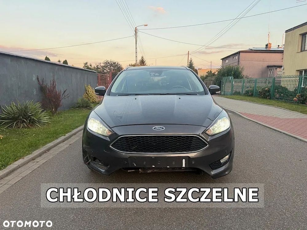 Ford Focus 1.5 EcoBlue Start-Stopp-System ST-LINE DESIGN - 2
