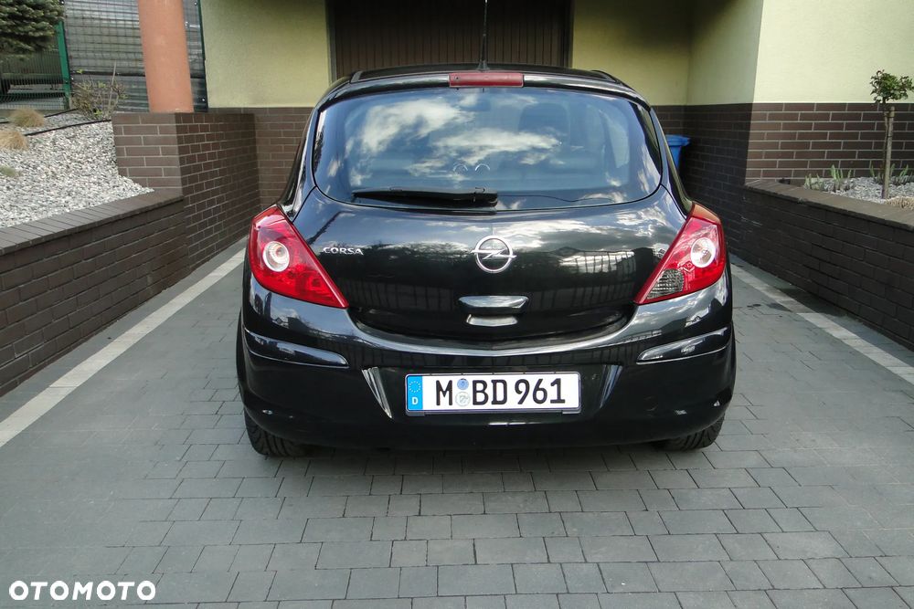 Opel Corsa 1.4 16V Edition - 5