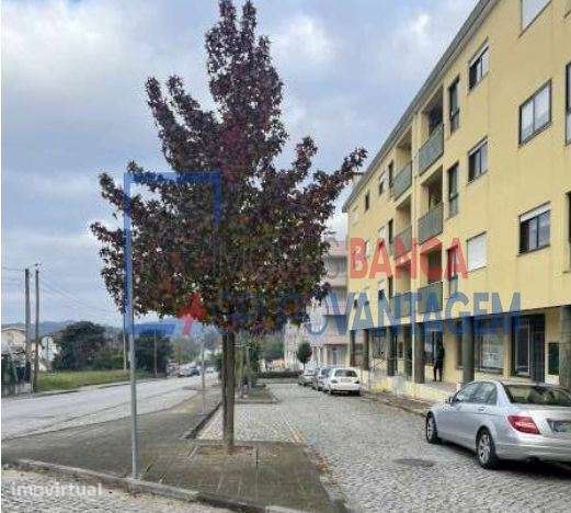 APARTAMENTO T1  - PAÇO SOUSA - Grande imagem: 2/19