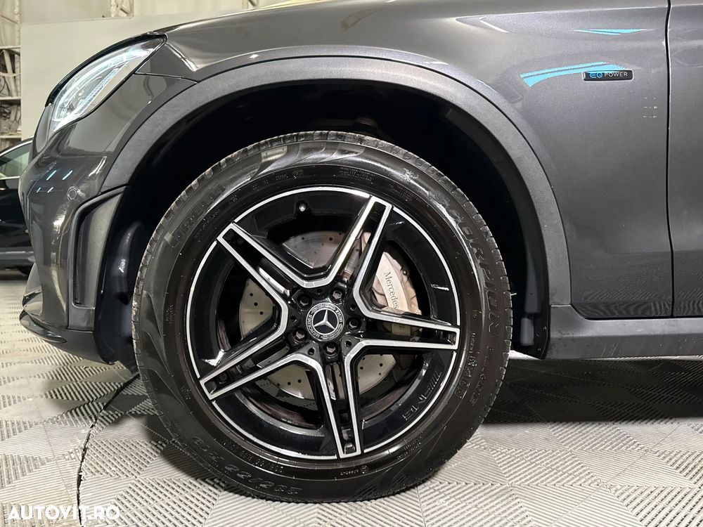 Mercedes-Benz GLC - 14