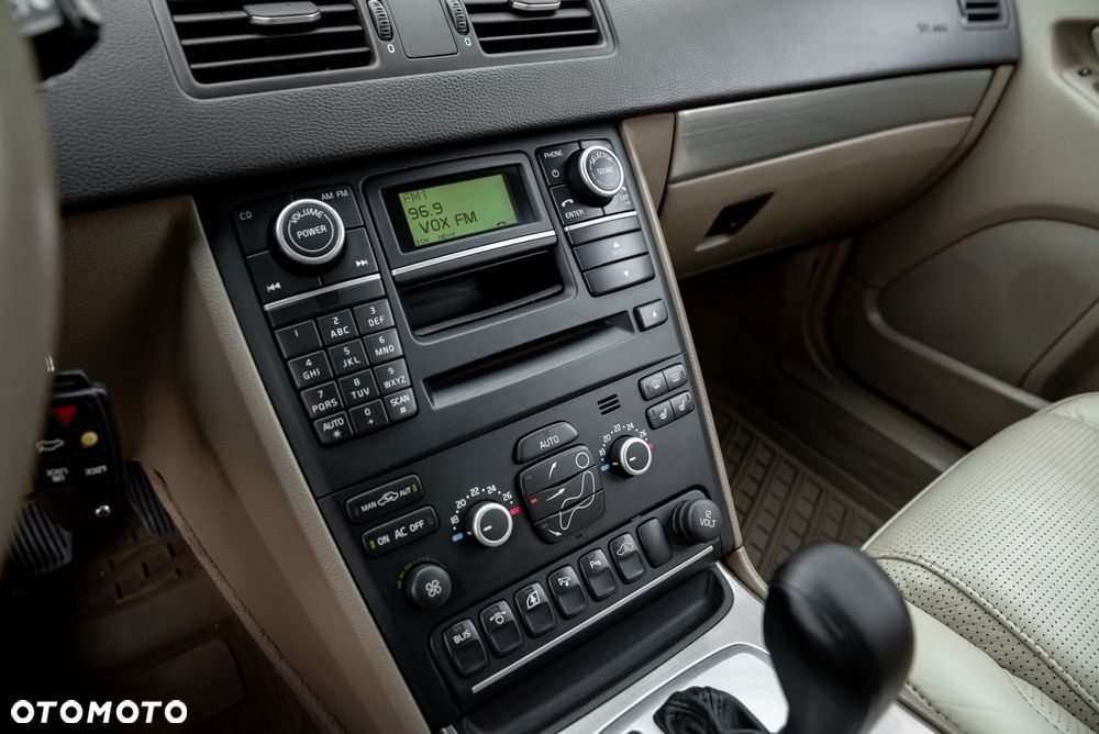 Volvo XC 90 D5 AWD Geartonic Executive - 31
