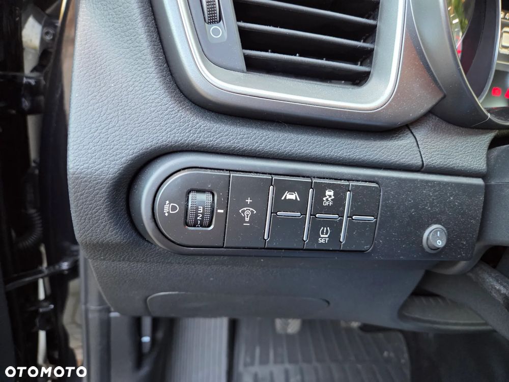 Kia Ceed - 18