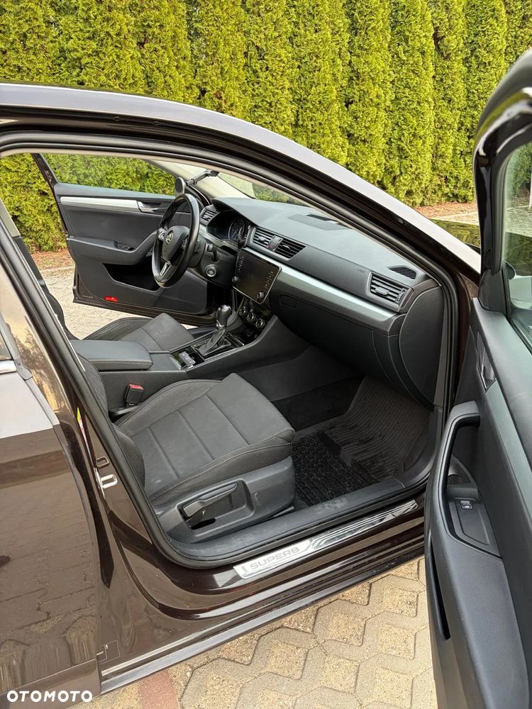 Skoda Superb 1.8 TSI Ambition DSG - 13