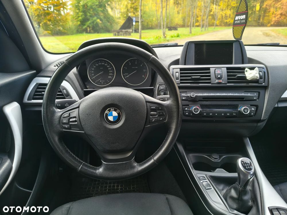 BMW Seria 1 118d - 18