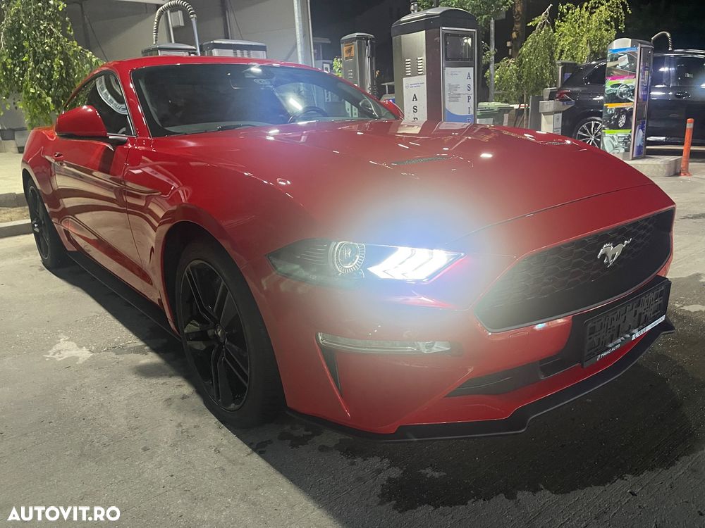 Ford Mustang - 25
