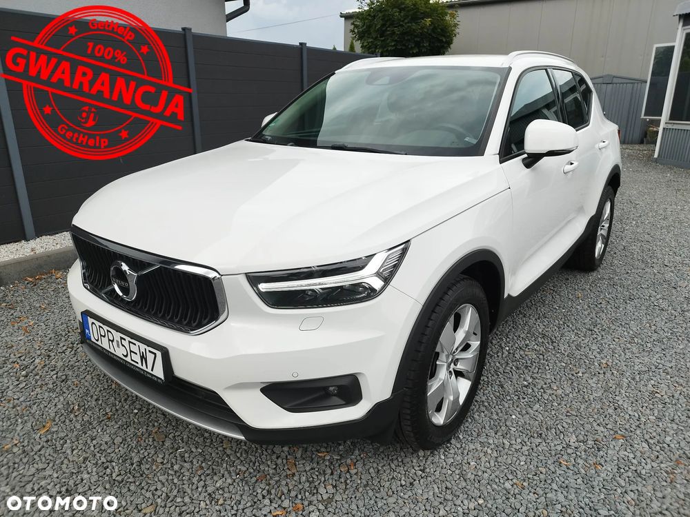 Volvo XC 40 T3 Momentum - 1