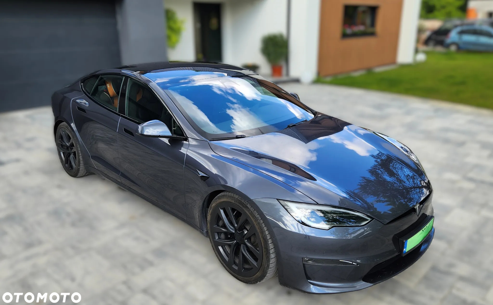 Tesla Model S Plaid - 9