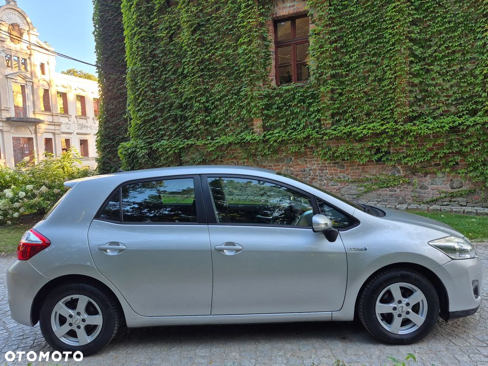Toyota Auris 1.8 HSD Luna - 8