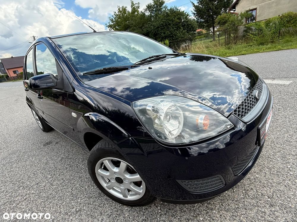 Ford Fiesta 1.3 Ambiente - 12