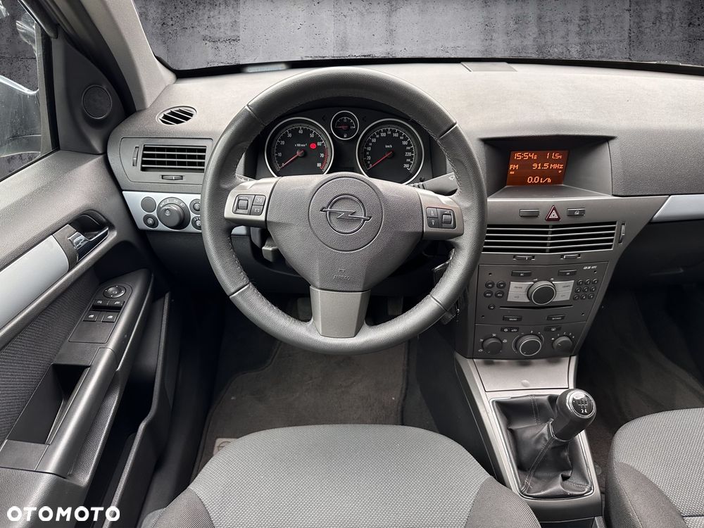 Opel Astra 1.6 Edition - 10