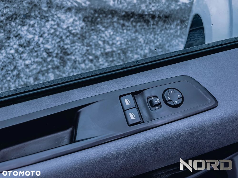 Peugeot Expert 2.0 4x4 Standard Premium - 19