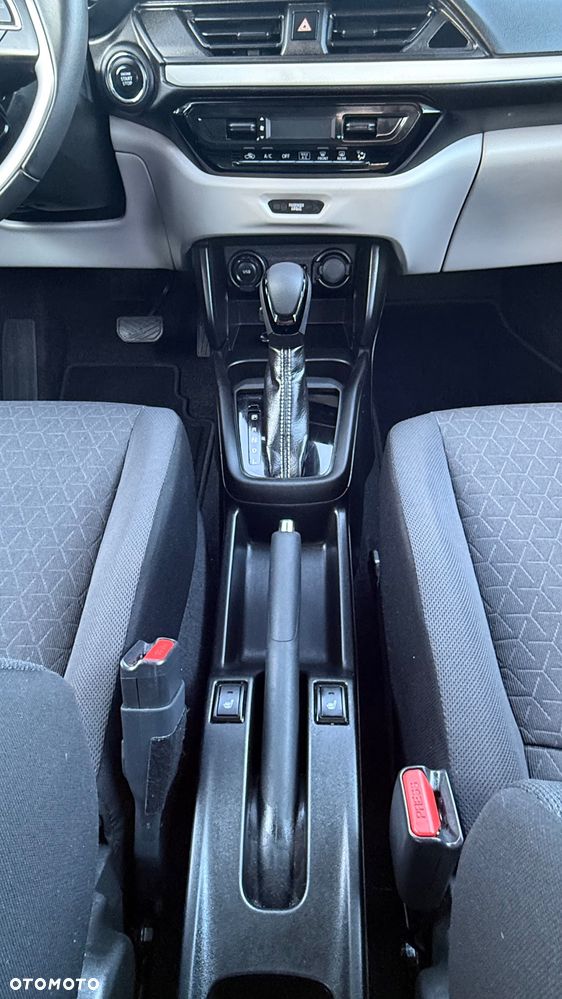 Suzuki Swift 1.2 Dualjet Hybrid CVT Comfort - 10