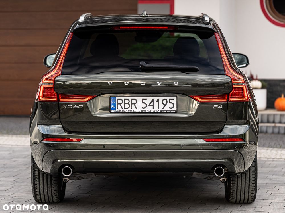 Volvo XC 60 B4 D Geartronic Momentum Pro - 17