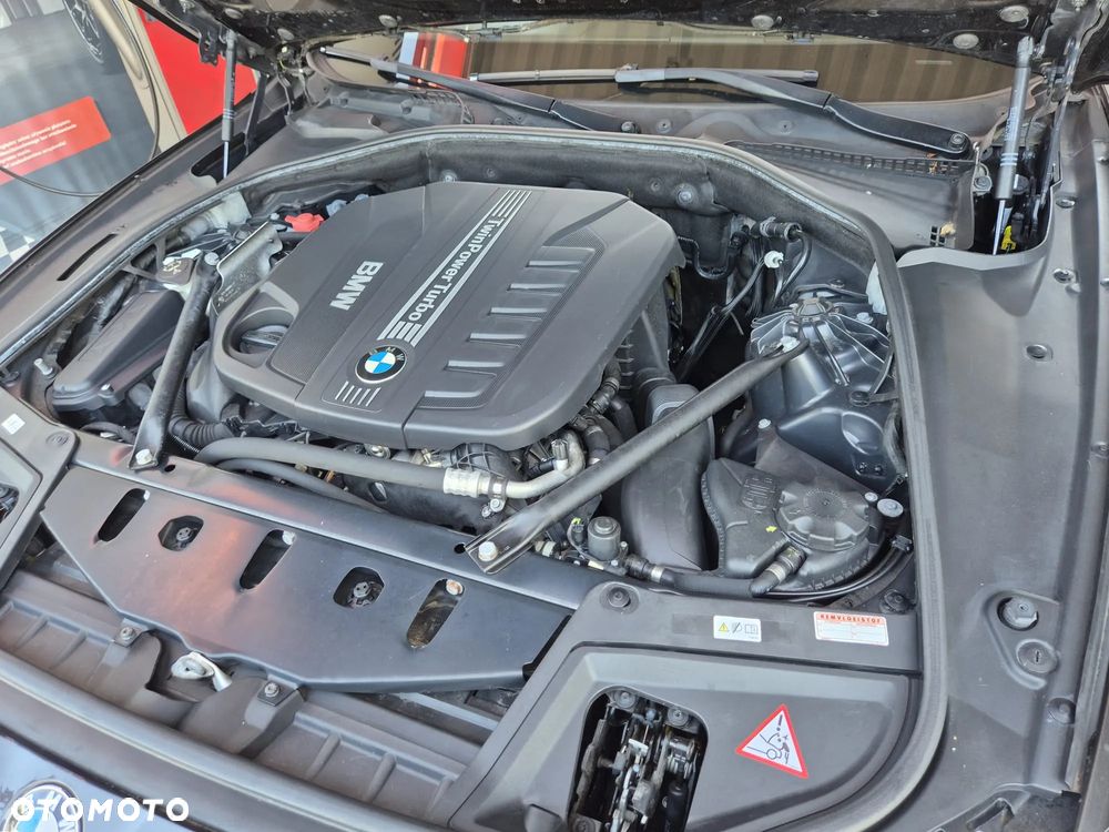 BMW Seria 5 535d - 40