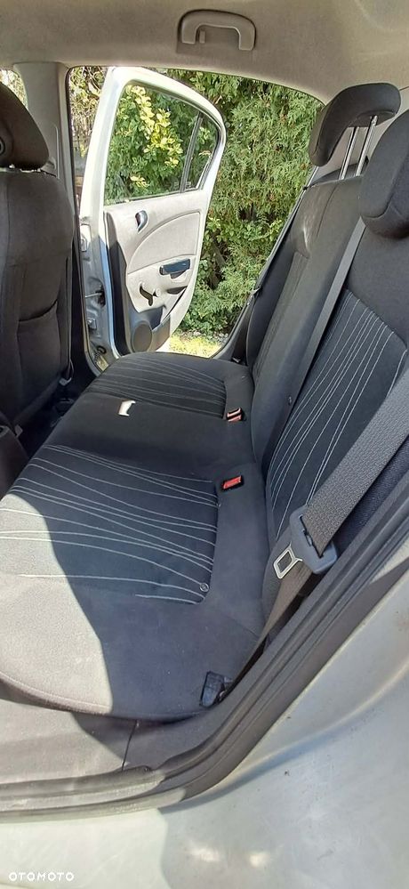 Opel Corsa 1.2 16V Enjoy - 9