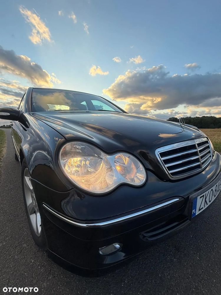 Mercedes-Benz Klasa C 180 Kompressor Automatik Avantgarde - 12