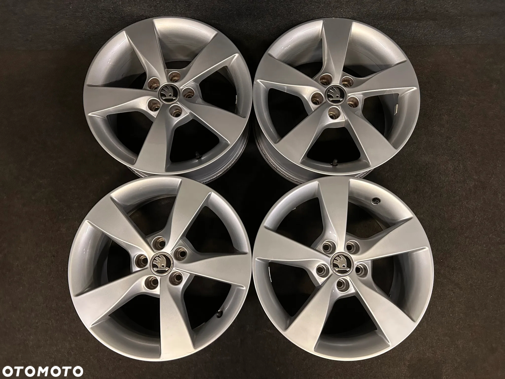 Alufelgi Skoda Scala, Fabia III, IV, Kamiq, Rapid 16 cali 5x100 4szt. Ładne! - 3