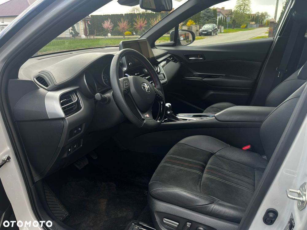 Toyota C-HR 2.0 Hybrid GR Sport - 13