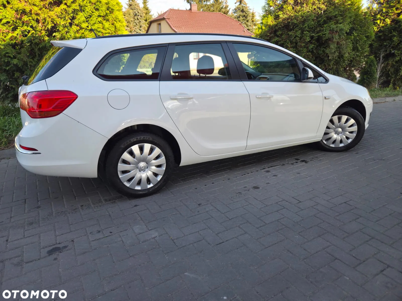 Opel Astra 1.6 Sports Tourer Design Edition - 7
