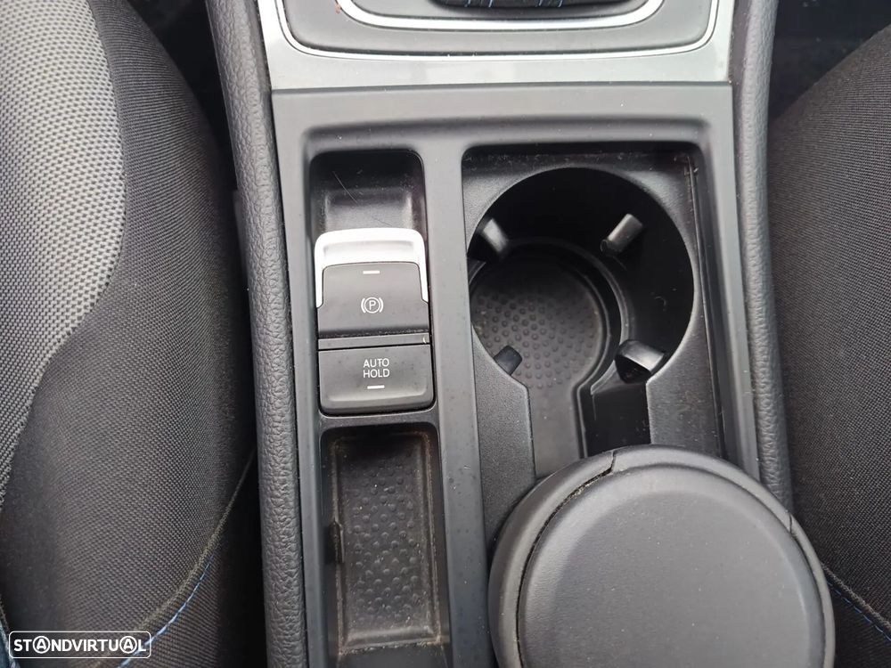 VW e-Golf AC/DC - 27