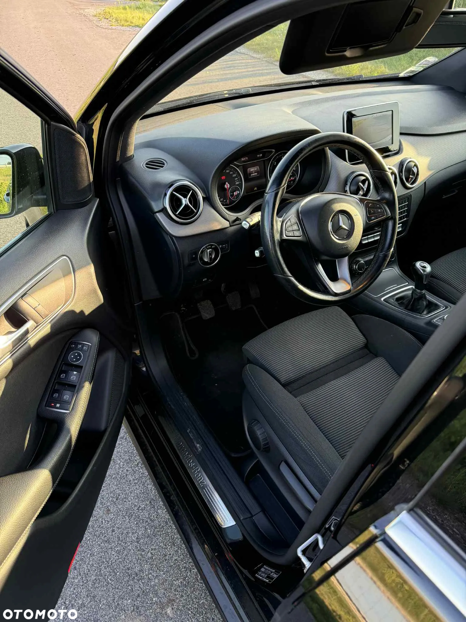 Mercedes-Benz Klasa B 180 CDI BlueEFFICIENCY Edition Style - 6