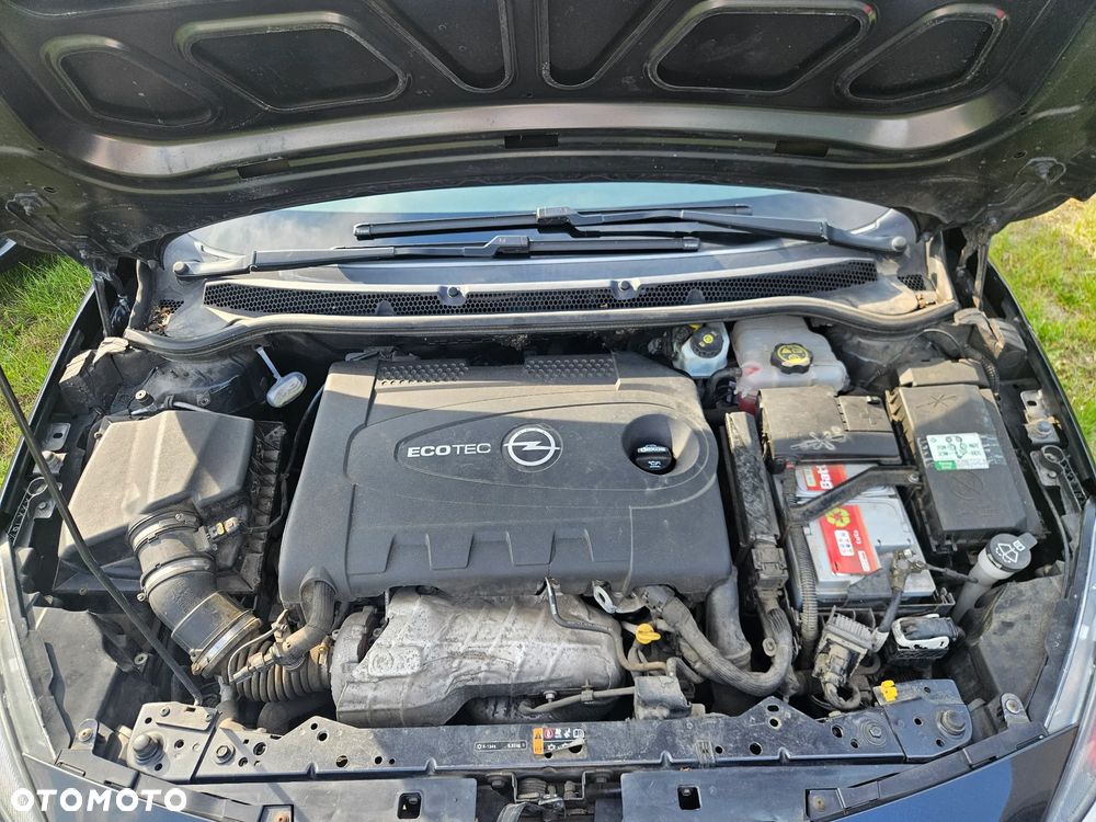 Opel Astra 2.0 CDTI Cosmo - 17