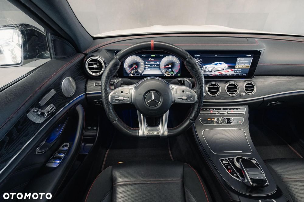 Mercedes-Benz Klasa E - 12