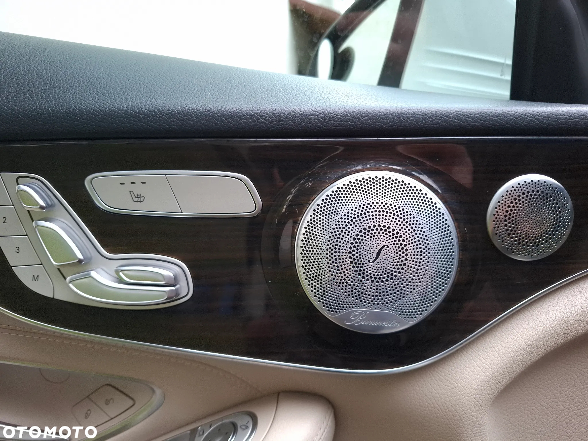 Mercedes-Benz Klasa C 300 9G-TRONIC - 17