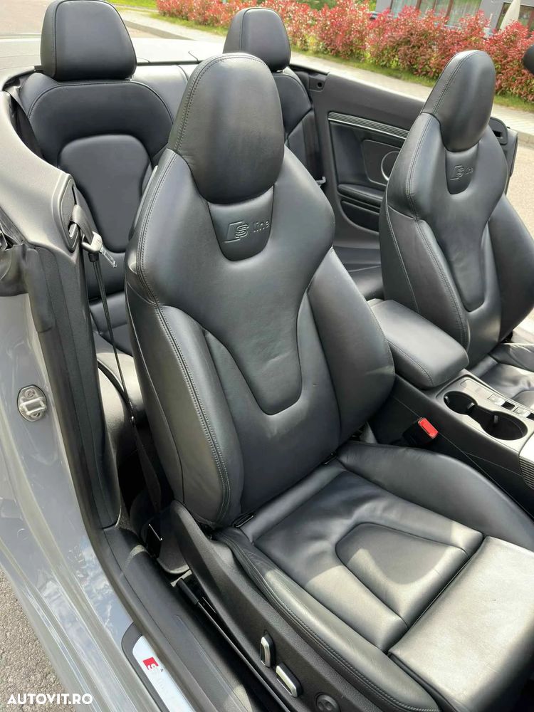 Audi A5 Cabrio 2.0 TFSI quattro Stronic - 21